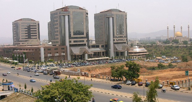Nigéria: Levée de fonds de 700 millions de dollars auprès de bailleurs internationaux