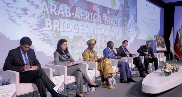 Commerce: vers un renforcement des échanges entre les pays arabes et africains de l’OCI