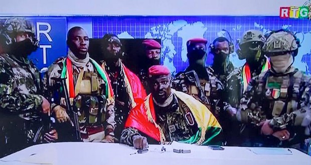 Guinée: Une junte militaire prend les rênes du pouvoir