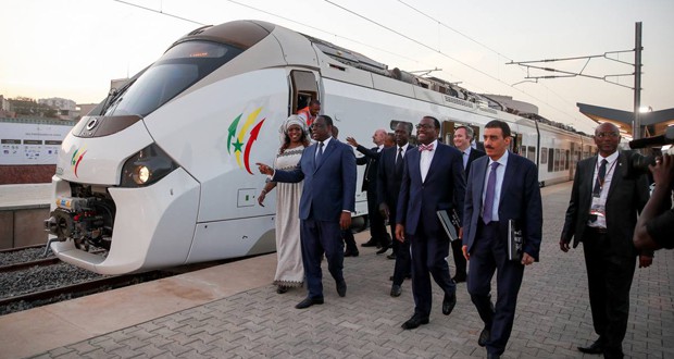 Le Sénégal étrenne son Train Express Régional